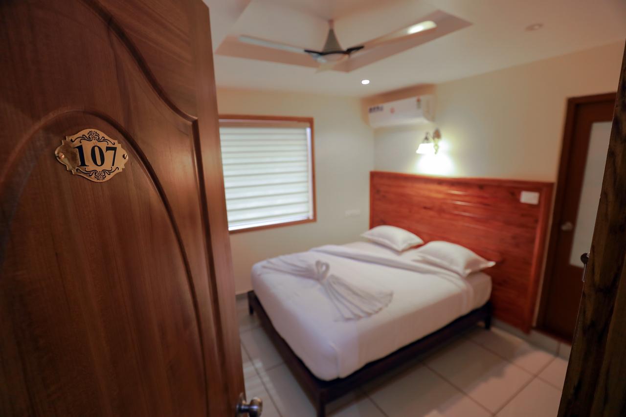 Roses Inn Fortkochi المظهر الخارجي الصورة