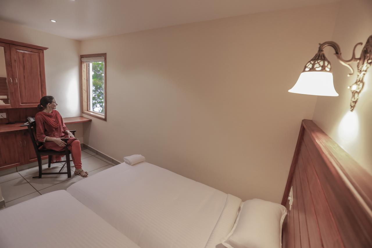 Roses Inn Fortkochi المظهر الخارجي الصورة