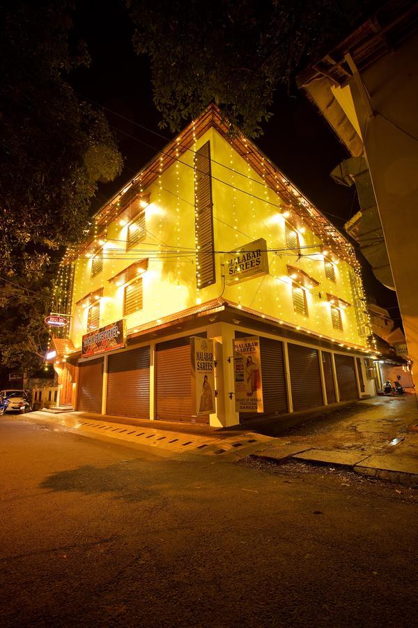 Roses Inn Fortkochi المظهر الخارجي الصورة