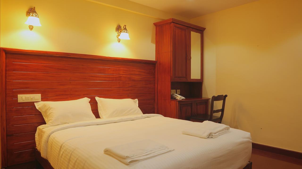 Roses Inn Fortkochi المظهر الخارجي الصورة