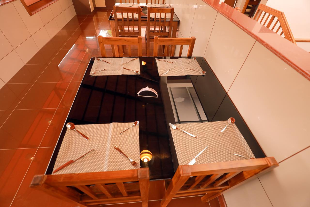 Roses Inn Fortkochi المظهر الخارجي الصورة