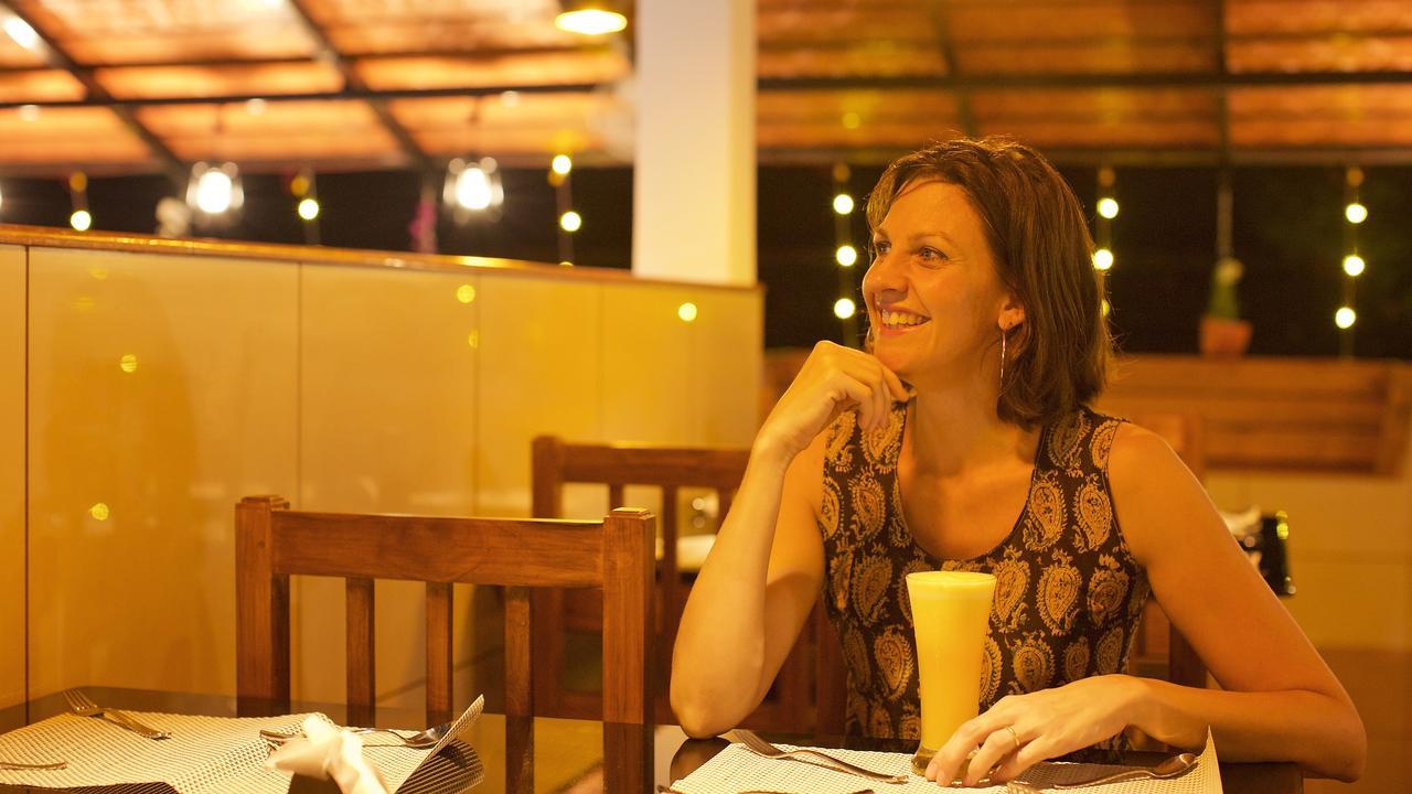 Roses Inn Fortkochi المظهر الخارجي الصورة