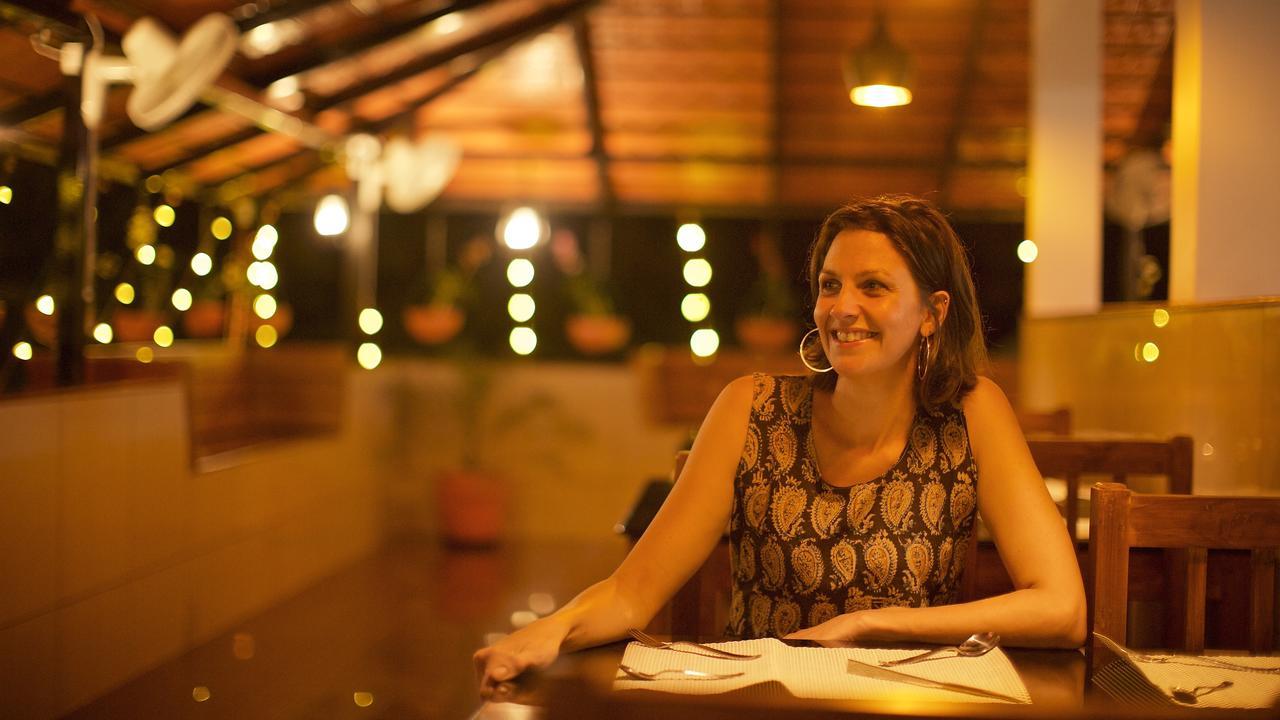 Roses Inn Fortkochi المظهر الخارجي الصورة